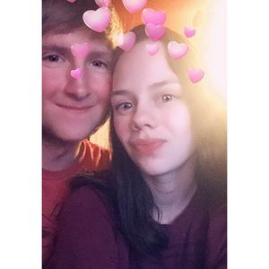 Meet your Posher, Becca